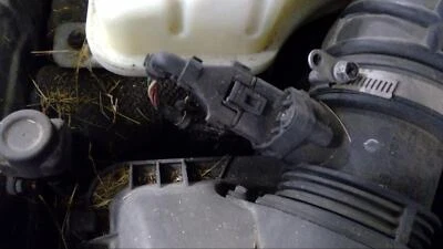 Used Fuel Injection Air Flow Meter fits: 2005 Kia Sorento 3.5 Grade A - Image 1 of 4