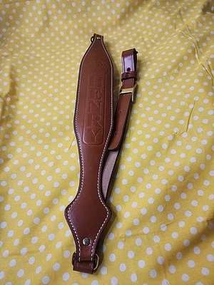 FACTORY HENRY RIFLE LEATHER WHITE STITCHED SUEDE BACKED PADDED RIFLE SLING - Image 1 of 4