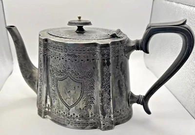 Tetera Sheffield vintage plateada Foto 1 de 4