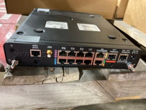 Motorola MCD5000 RGU Funk Gateway Unit Model F7979A mit Netzteil (TL) - Bild 1 von 5