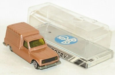 1/43 Jet-Car de Norev - made in France - Renault 4 Fourgonnette - Oyster Pink - Image 1 of 4
