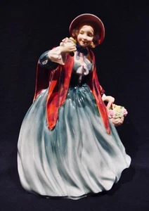 ROYAL DOULTON - LADY CHARMIAN #HN 1948 Figurine - ROYAL DOULTON Copyright 1948 - Picture 1 of 4