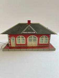 Vintage Marx Girard Train Station #2960 tin building O Scale whistling version - Picture 1 of 7