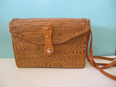 Bolso de mano vintage de mimbre natural y cuero correa para el hombro 8x6x3 primavera ¡LINDO! Foto 1 de 4