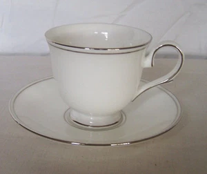 Lenox Federal Platinum Tea Cup & Saucer Set - Picture 1 of 3