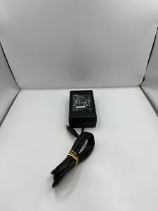 Bose PSM36W-208 P/N 309612-001 SoundDock ADAPTER 18V 1A - Picture 1 of 2