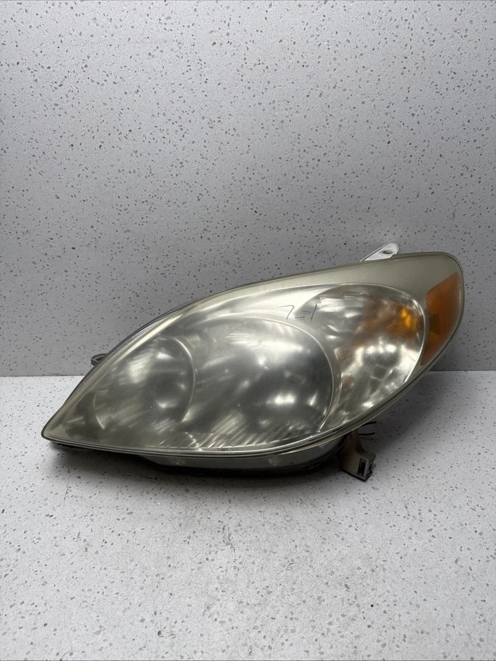 03-08 TOYOTA MATRIX Driver Left Headlight - Изображение 1 из 4