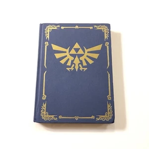 The Legend of Zelda: Phantom Hourglass Collector's Edition Prima Guide - Picture 1 of 5