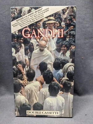 GANDHI Ben Kingsley  VHS 2 TAPE Set FACTORY Sealed 1990 NEW Foto 1 de 4