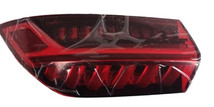 Audi A7 Original Rear Light Right DX 4K8-945-070 - Picture 1 of 4
