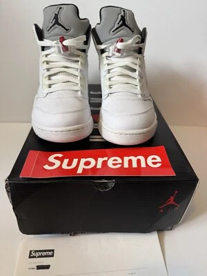 VNDS 9.5/10 Usado 1x Supreme Air Jordan 5 Blanco Talla 9 W Original Todo Pegatina y Recibo Foto 1 de 4