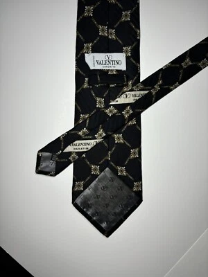 "Corbata geométrica negra Valentino para hombre 100 % flores florales sueldas 57""" Foto 1 de 4