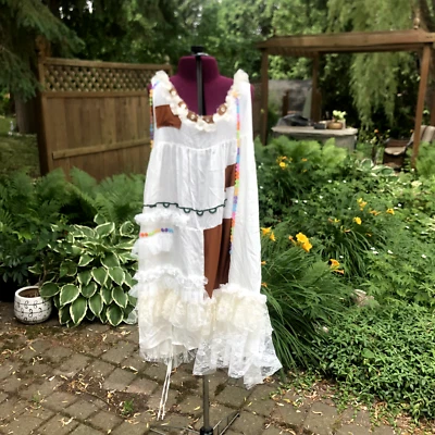 Vestido Vaina Halloween Bohemio Talla M Blanco Adornado Único Encaje Hippie Divertido Foto 1 de 4
