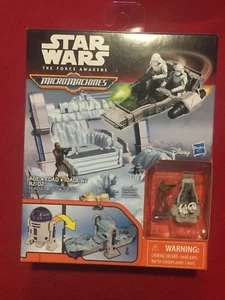 Star Wars The Force Awakens Micro Machines R2-D2 Playset Toy Disney Hasbro NEW - Picture 1 of 2