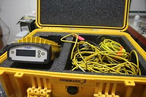 Trimble Trimmark 3     Base Radio