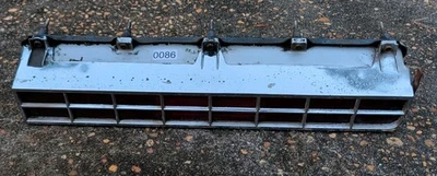 Luz trasera izquierda Buick Electra 1975 1976 inventario OEM #0085 Foto 1 de 4