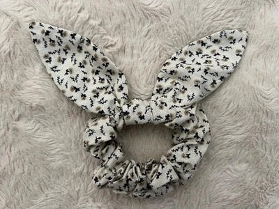 Floral Knot Girls Hair Bow Tie Scrunchie Accessory Handmade New - Image 1 of 3