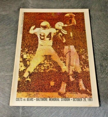 1961 BALTIMORE COLTS V CHICAGO BEARS OFFICIAL PROGRAM NFL PRO FOOTBALL WRIGLEY - Image 1 of 4