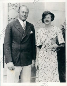 1932 British Amateur Golfer T Phil Perkins and Cecile Upton Press Photo - Picture 1 of 2