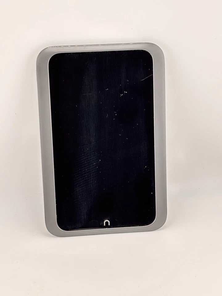 Tablet Barnes & Noble NOOK HD 8 GB probable (BNTV400) sin probar sin cable Foto 1 de 4