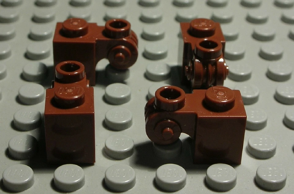 Lego Stein 1x1 mit Design new Braun 4 Stück - Bild 1 von 1