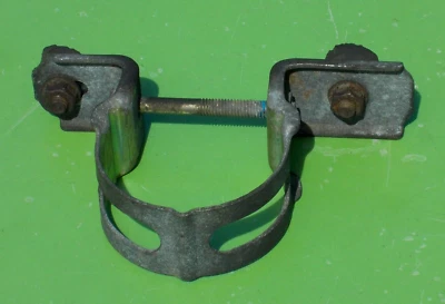 SOPORTE DE MONTAJE FILTRO COMBUSTIBLE MAZDA 323 86-89 B630-20-490C OEM GT GTX BASE SE LX Foto 1 de 4