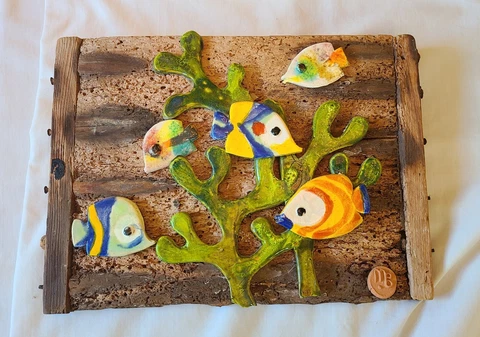 Vintage RUSTIC Ceramic Fish in Water on Driftwood Wall Hanging Preowned Cover