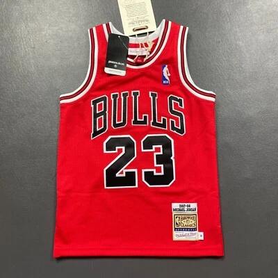 100% Authentic Michael Jordan Mitchell Ness 97 98 Bulls Jersey M 5/6 Preschool - Image 1 of 4