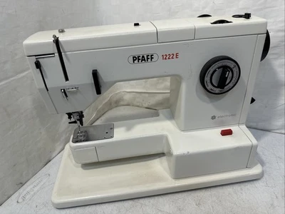 Pfaff Sewing Machine 1222E Heavy Duty Machine 1222-E Jammed - Image 1 of 4