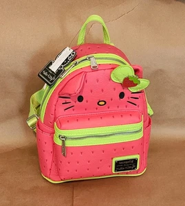 Mini Mochila Loungefly Sanrio Loves Hello Kitty Fresa - Nueva Con Etiquetas - Imagen 1 de 5