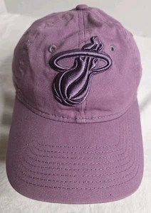 Miami Heat NBA New Era 9Twenty Mujer Sombrero Raro Púrpura Bordado Logo - Imagen 1 de 12