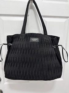 Victoria's Secret Large Black Tote Bag Zipper Weekender Trendy NWOT - Picture 1 of 4