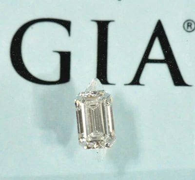 Diamante suelto natural corte esmeralda de 0,28 quilates certificado por GIA E VS2 Foto 1 de 4