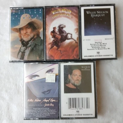 Willie Nelson 5 Album Cassette Lot. CBS. Music Collector. Outlaw Country. Tapes. — 第 1/4 张图片