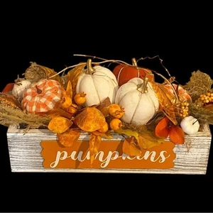 NEU Kürbisse Herzstück | beleuchtetes Herbstgesteck | Herbstdeko | Bauernhaus - Bild 1 von 10