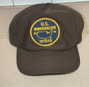 De colección Oficial de Inmigración de Estados Unidos Gorra Snapback Malla Marrón Camionero Hecho en EE. UU. - Imagen 1 de 10