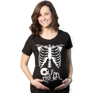Camiseta Maternidad Esqueleto Bebé Divertida Linda Embarazo Halloween Camiseta Anuncio - Imagen 1 de 15