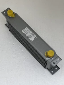 ARA221X - ÖLKÜHLER 13 REIHEN ORIGINAL NEU OE 1/2" BSP MGA, MGB, MGC, ZIDGET, SERCK - Bild 1 von 4