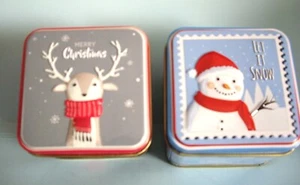 SET OF 2 DECORATIVE METAL CHRISTMAS  GIFT BOXES....2 3/4" X 2 1/2" - Picture 1 of 1