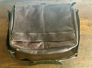Kenneth Cole Reaction Brown Leather Messenger Laptop Tote Bag - Picture 1 of 16