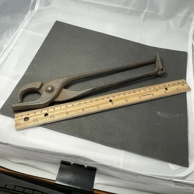 老式 Fairmont #1073 滴水导轨钳。 — 第 1/4 张图片