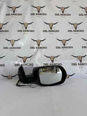 2007-2011 Honda CR-V Right (passenger) Side View Mirror OEM Used  - Image 1 of 4