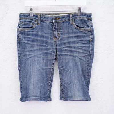 Pantalones cortos de mezclilla Charlotte Russe Everyday ajustados azules -10S- 32/12,5 tiro bajo Foto 1 de 4