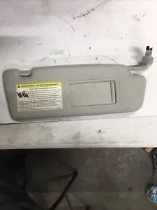 AUDI 2009-2012 A4 FRONT RIGHT PASSENGER SUN VISOR SUNVISOR OEM 8K0857552L - Bild 1 von 4