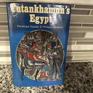 Rare 1978 VTG Tutankhamen's Egypt Coffin by Philippa Stewart 1th Edition Book - Picture 1 of 11