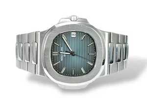 Patek Philippe Nautilus - 5711/1A-001 - 2007 - Box and Papers - Geneva Seal - Picture 1 of 9