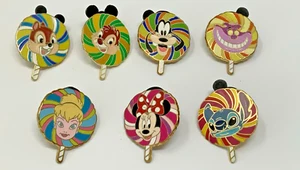 Disney Misterio SET - 7 prendedores CONJUNTO DE ALFILERES DE PIRULETA - PUNTADA MINNIE CHIP DALE TINK - Imagen 1 de 4