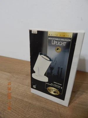 Lámpara de pie vertical Hampton Bay redonda blanca 458107 PAR 16 CYLI Foto 1 de 2