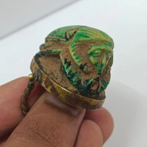 Rare antique pharaonic style beetle ring with unique hieroglyphic inscriptions. - Picture 1 of 11