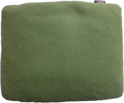 Tendo Mokko Butterfly Stool Cushion S-0048AA-AA Green - Seat Pad by Sori Yanagi - Image 1 of 3